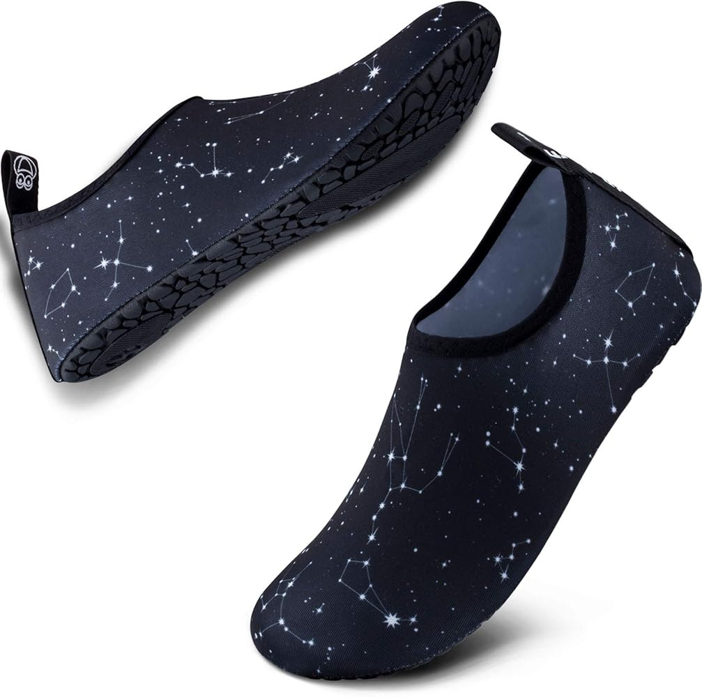 Water Shoes Womens and Mens Quick-Dry Aqua Socks Barefoot for Outdoor Beach Swim Surf Yoga Exerci... | Amazon (US)