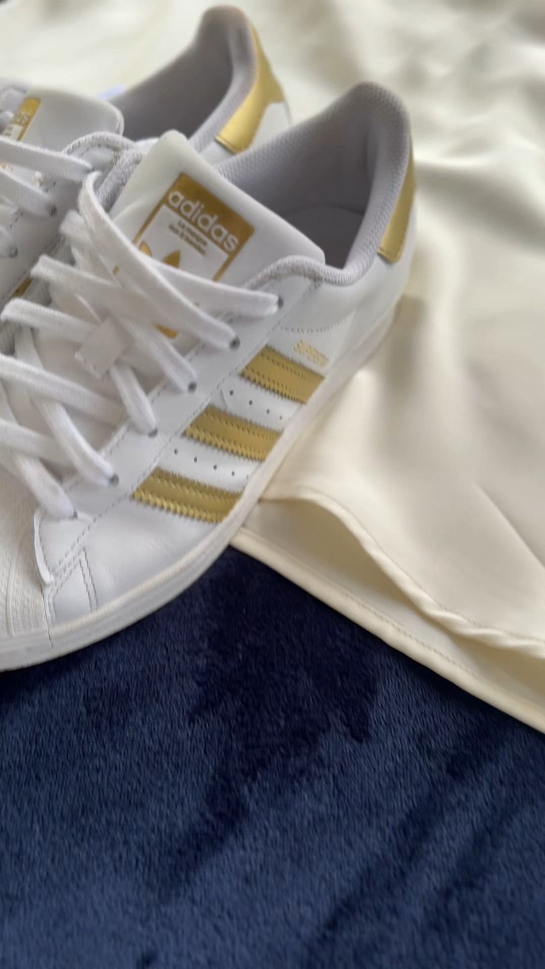 Qual a sua nota para este look? 

#intimasdaline #moda #beleza #hair #cabelo #maquiagem #hairstyle #look #lookinspiracao