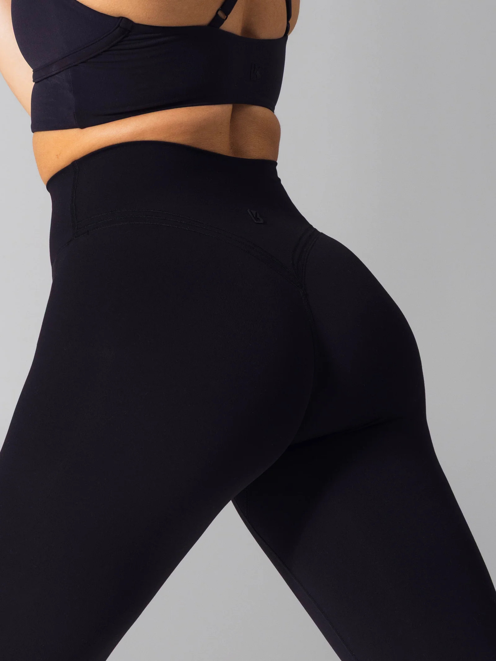 Legacy Legging - Onyx Black | Buffbunny Collection