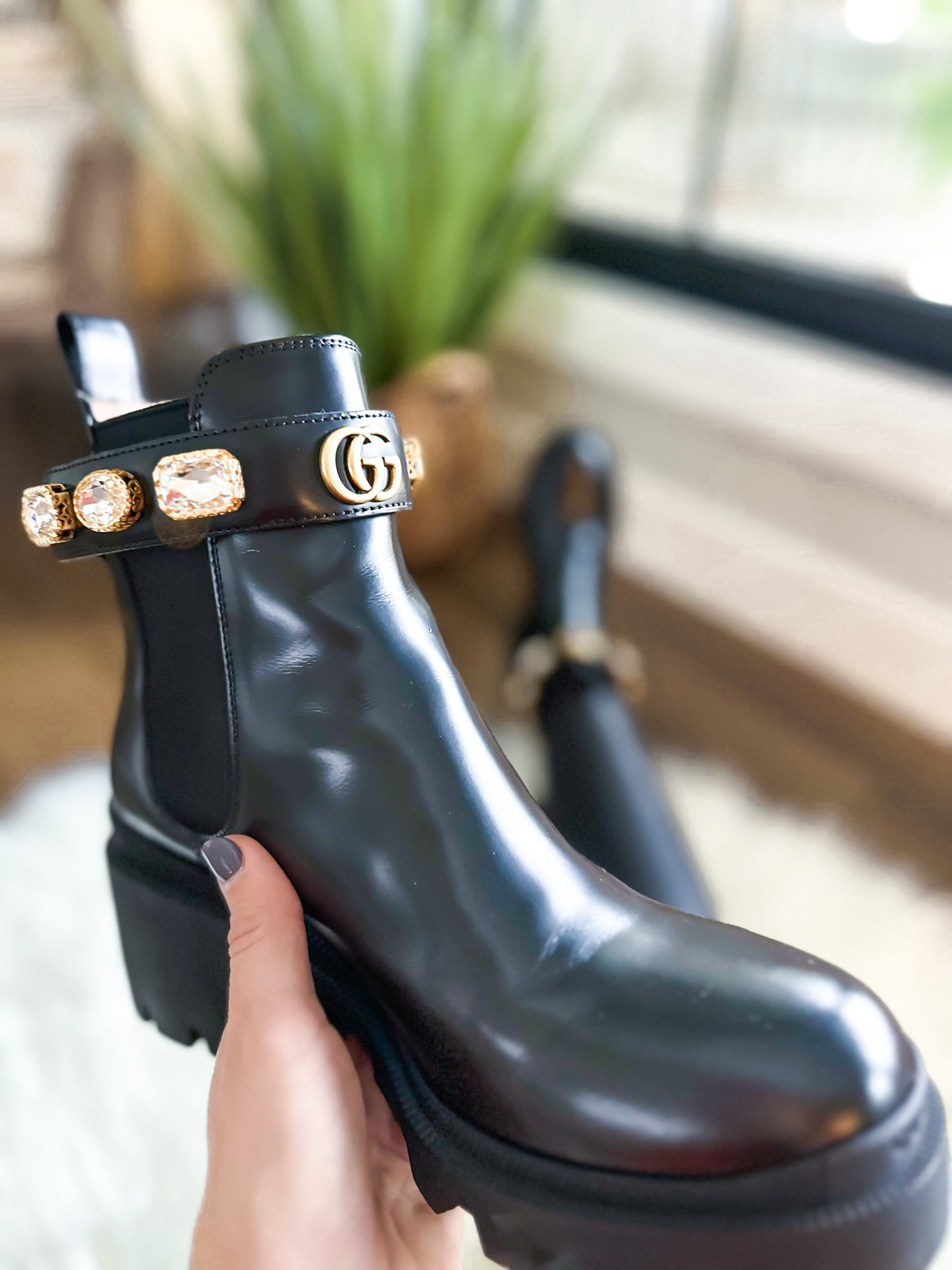 ✨Sorry not sorry!! These boots are beyond gorgeous and still very on trend! The jeweled band is removable so you’re basically getting 2 boots for the price of one!😉 I love pairing them with my faux leather leggings. But my fav way to style them for winter is with my fleece lined tights and faux leather shorts. Throw on a fuzzy sweater, a jeweled top, or a cami and blazer and your holiday ready!🍾🥂
*Fit Tip- runs TTS

#gucci #gucciboots #guccishoes #guccicombatboots #combatboots #blackboots #giftguide #giftsforher #luxegifts #giftsfromgucci #designer #designershoes #designerboots

#LTKGiftGuide #LTKshoecrush #LTKHoliday