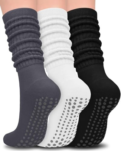 Pilates Grip Yoga Socks for Women, Non-slip Athletic Scrunch Socks for Barre Ballet Barefoot Workout Hospital | Amazon (US)