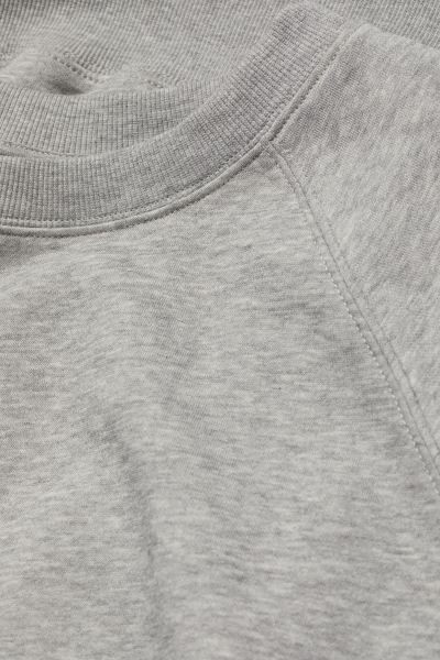 Sweatshirt | H&M (UK, MY, IN, SG, PH, TW, HK)