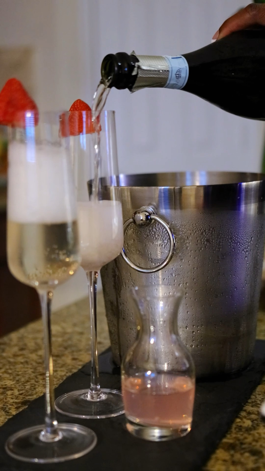 Here’s a cute and easy set up to entertain this spring!