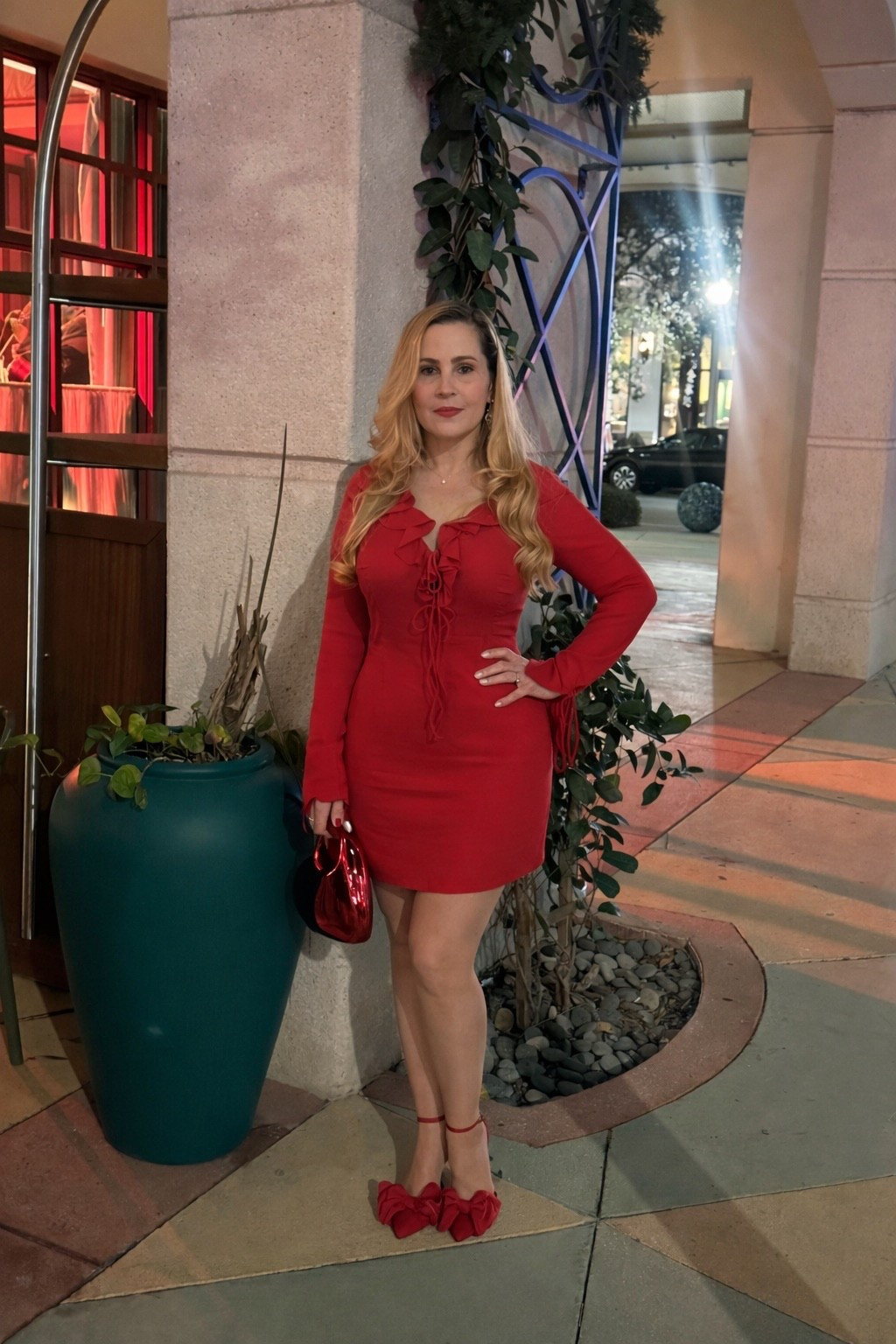 Red dressed 

#LTKdayinmylife #LTKSeasonal #LTKTravel