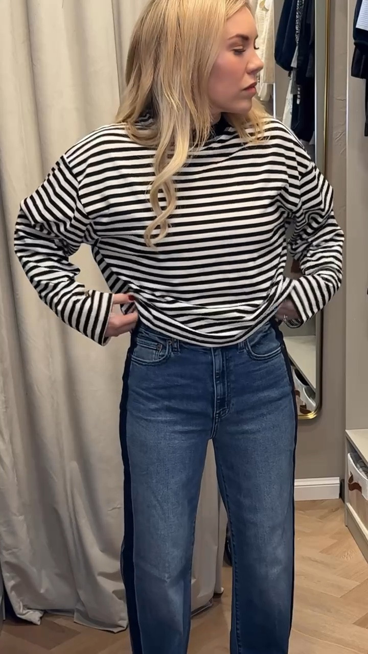 Jeans
Wide leg jeans
Stripe top


#LTKSeasonal #LTKdayinmylife #LTKootd