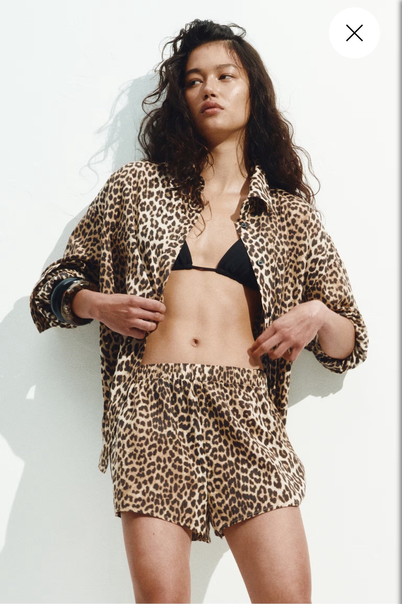 Cutest little summer set. Perfect over a swimsuit! I feel a vacay coming…🌴
#set #vacay #midsize #coverup #leopard #cheetah

#LTKSummerEdit #LTKMidsize #LTKStyleTip