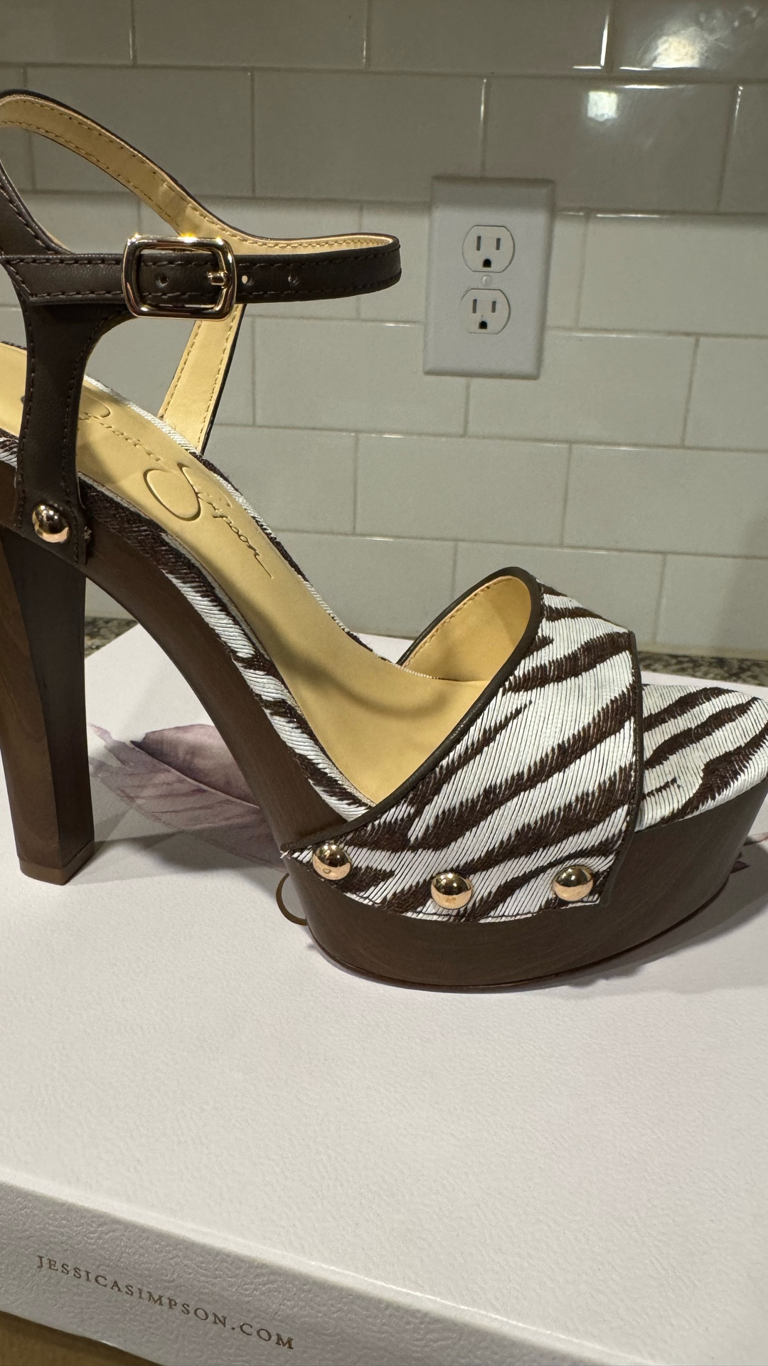 A shoeeeeeee 😍

#LTKootd #LTKgrwm