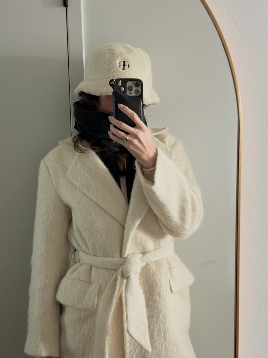 The perfect winter white outfit for the cooler season. 

 #LTKgrwm #LTKootd #LTKTravel