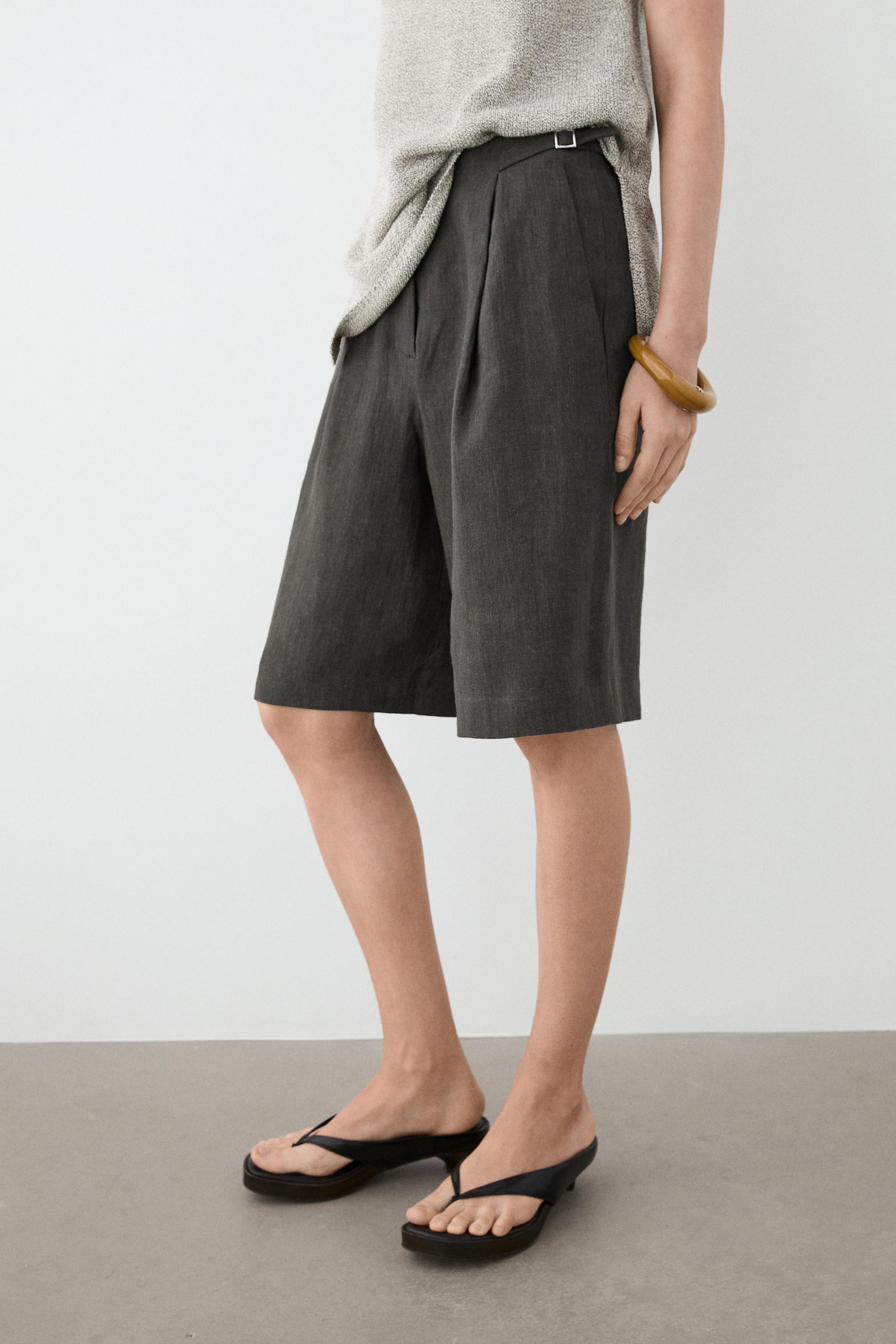 Long melange linen Bermuda shorts with buckle detail | Massimo Dutti US