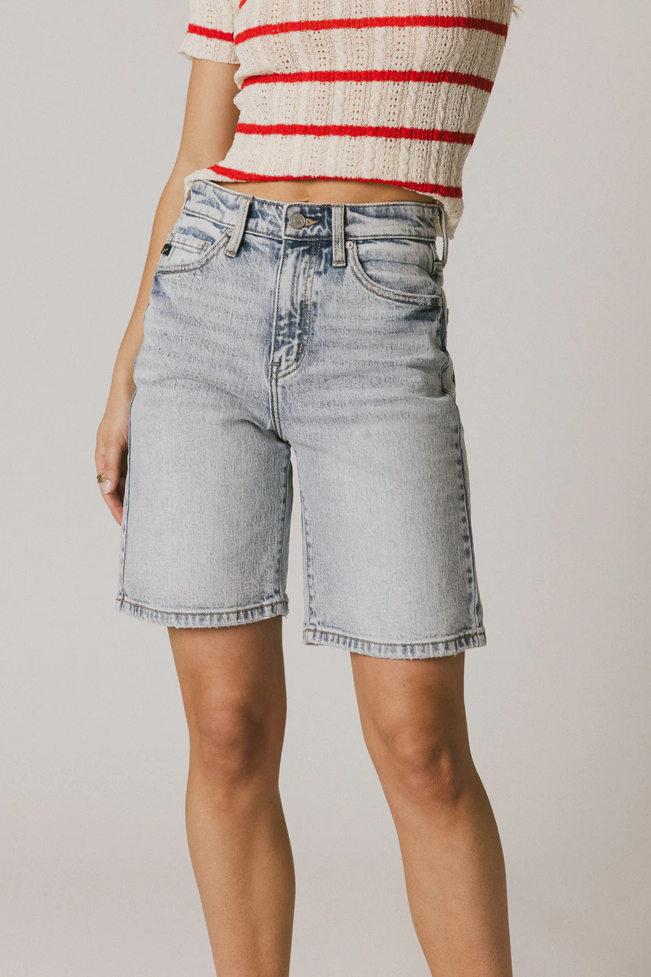 Quinn Light Wash Bermuda Shorts | Böhme US