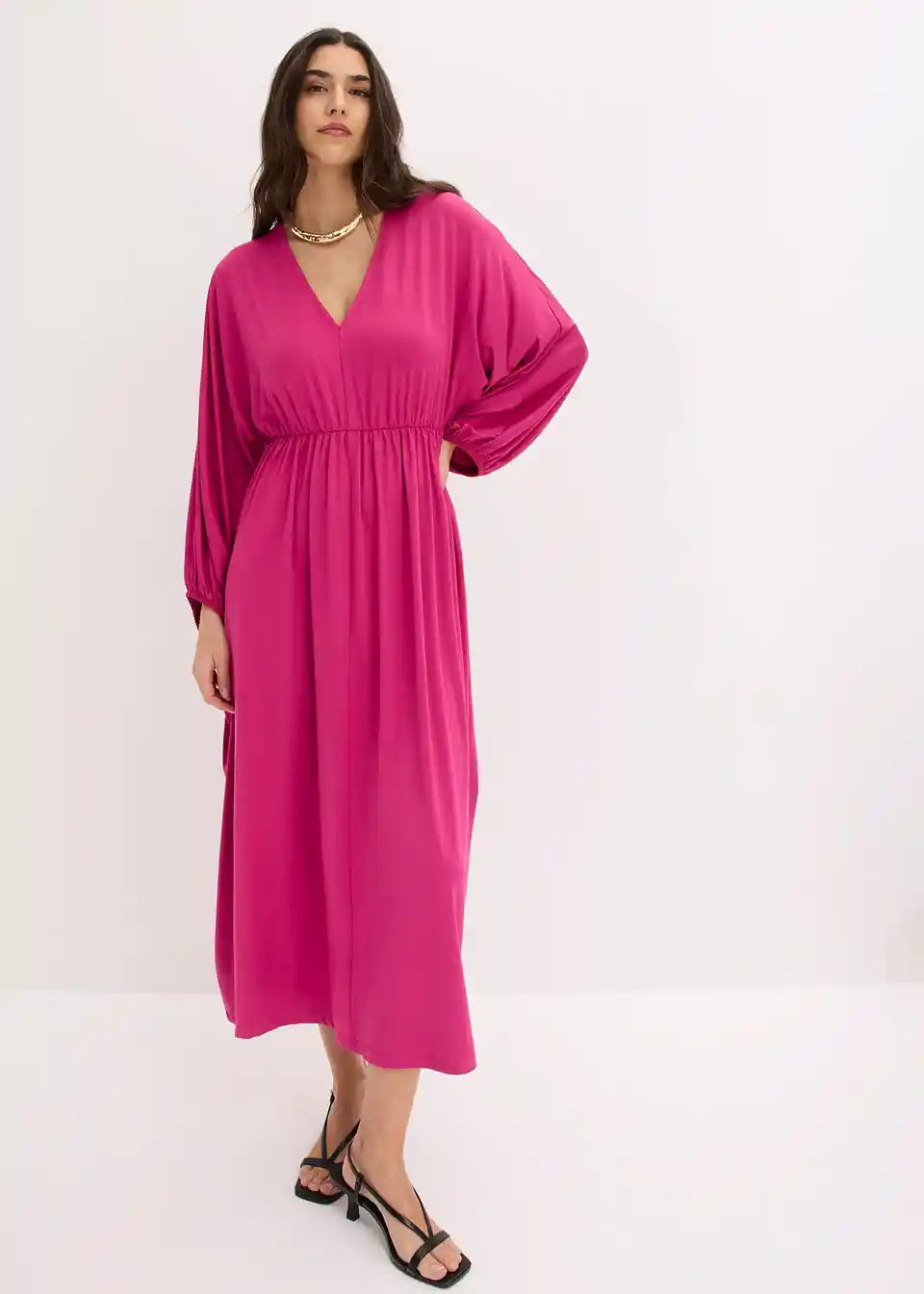 Midikleid mit tiefem Ausschnitt | Bonprix DE