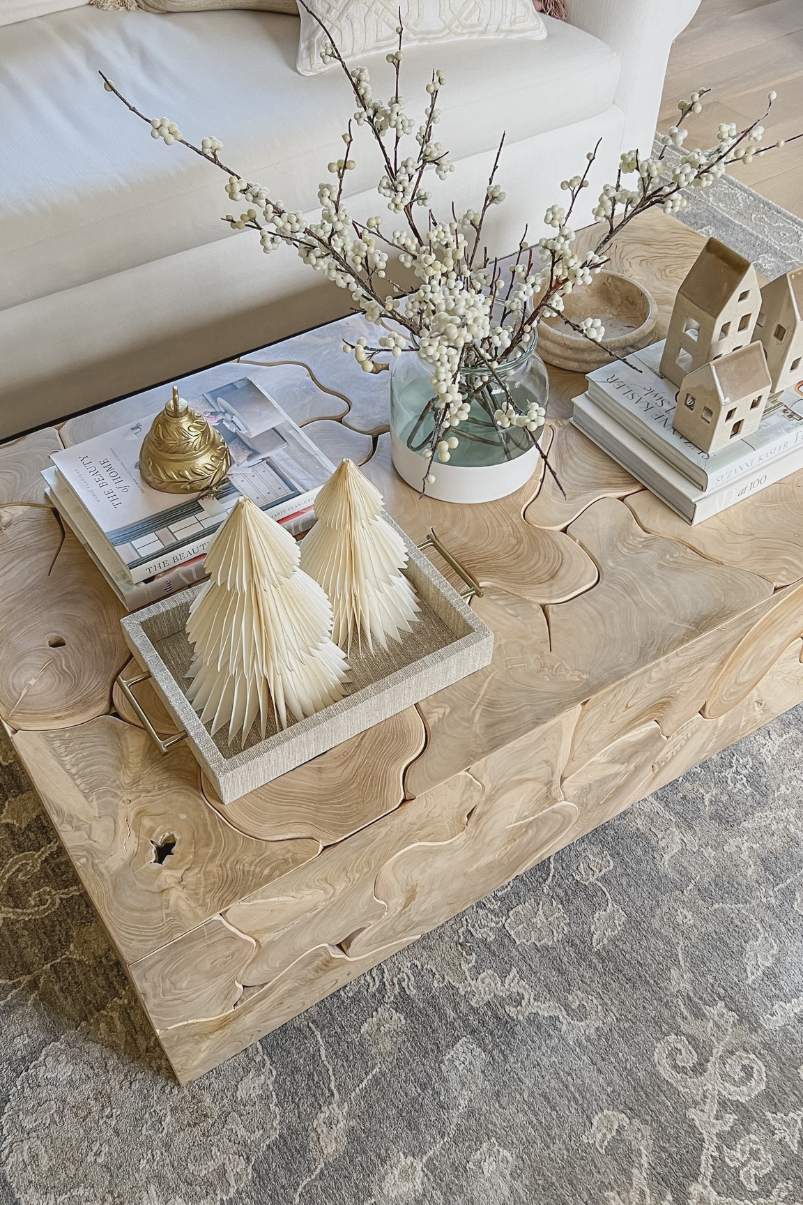 Holiday coffee table decor!

Real touch Norfolk pine, garland, wreath, holiday decor, Christmas decor, home decor, winter decor, faux garland, greenery

#LTKHoliday #LTKhome #LTKHolidaySale