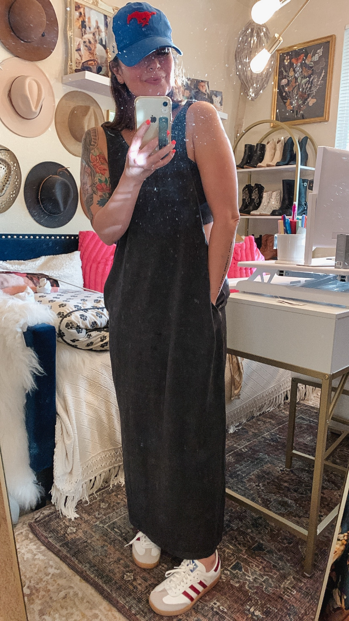 Size small in a dress

Size 3 in the sambas

Free People
Maxi dress
Summer outfit


#LTKShoeCrush #LTKU #LTKFitness