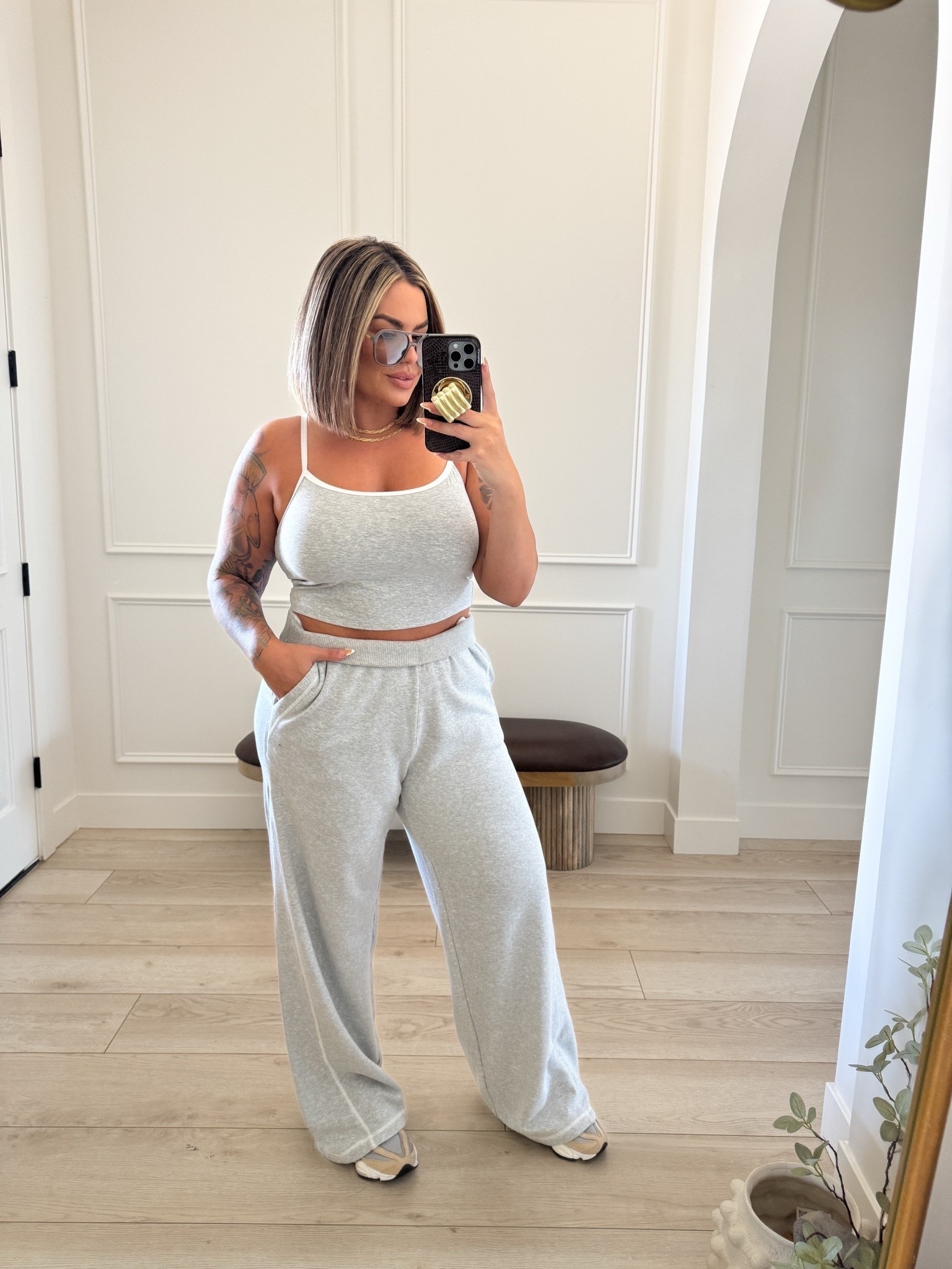 Top L 
Pants L long but they were too long I had to fold over waist and they are still too long. 
I’m 5’5 for height reference.

Comment SHOP below to receive a DM with the link to this post on my LTK ⬇ https://liketk.it/6j7C9

https://liketk.it/6j7C9