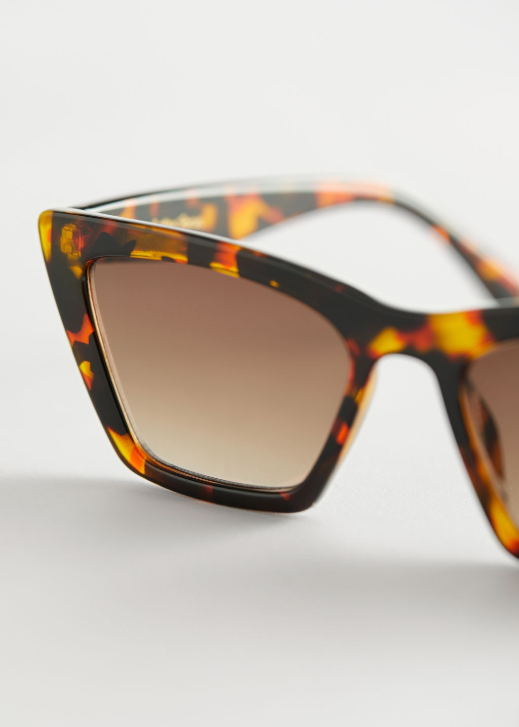 Angular Cat Eye Sunglasses | & Other Stories (EU + UK)