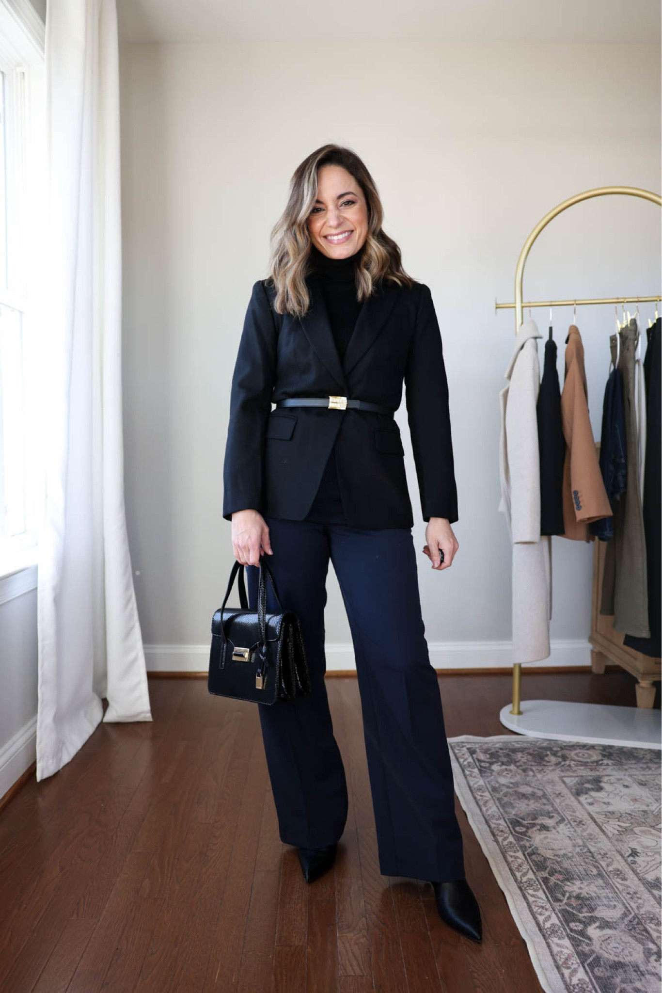 Winter workwear capsule series: navy pants seven ways!

This capsule has 16 pieces (not including shoes and bags) and 30 outfits! 

Black turtleneck (aritzia): xs 
Black blazer (j.crew): petite 00 
Navy pants (Ann Taylor): petite 00 



My measurements for reference: 4’10” 105lbs bust, waist, hips 32”, 24”, 35” size 5 shoe. 25” inseam measurement to my ankle bone.

#LTKWorkwear