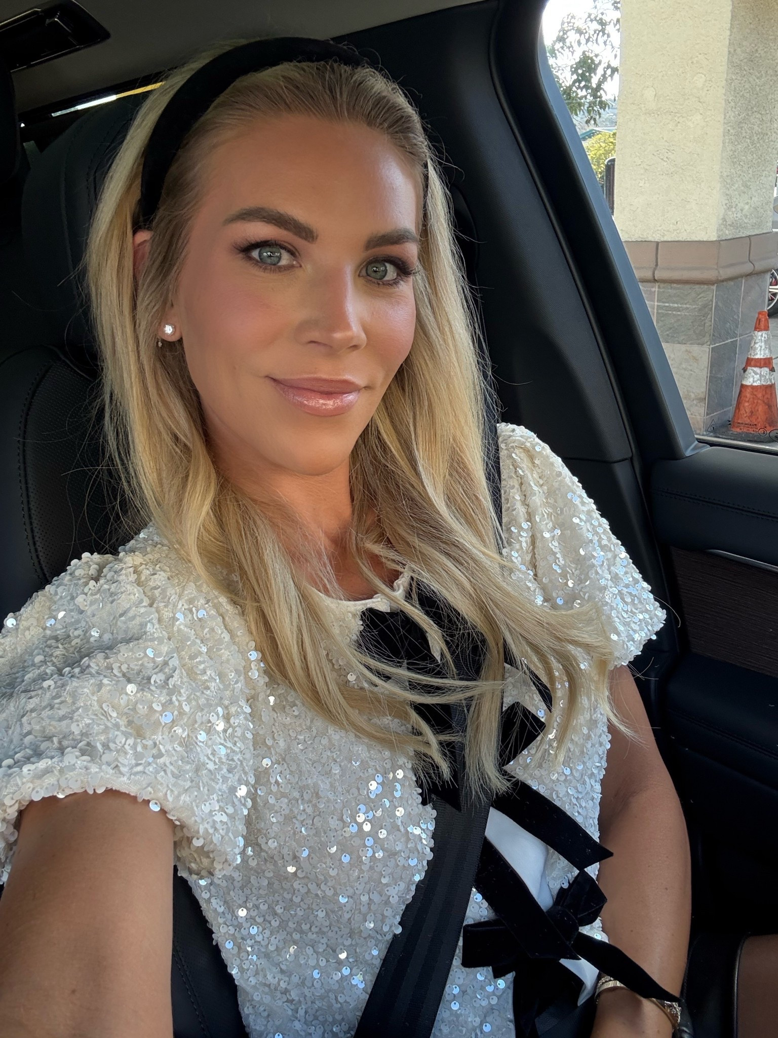 Linking similar sequin holiday tops! 

#LTKHoliday