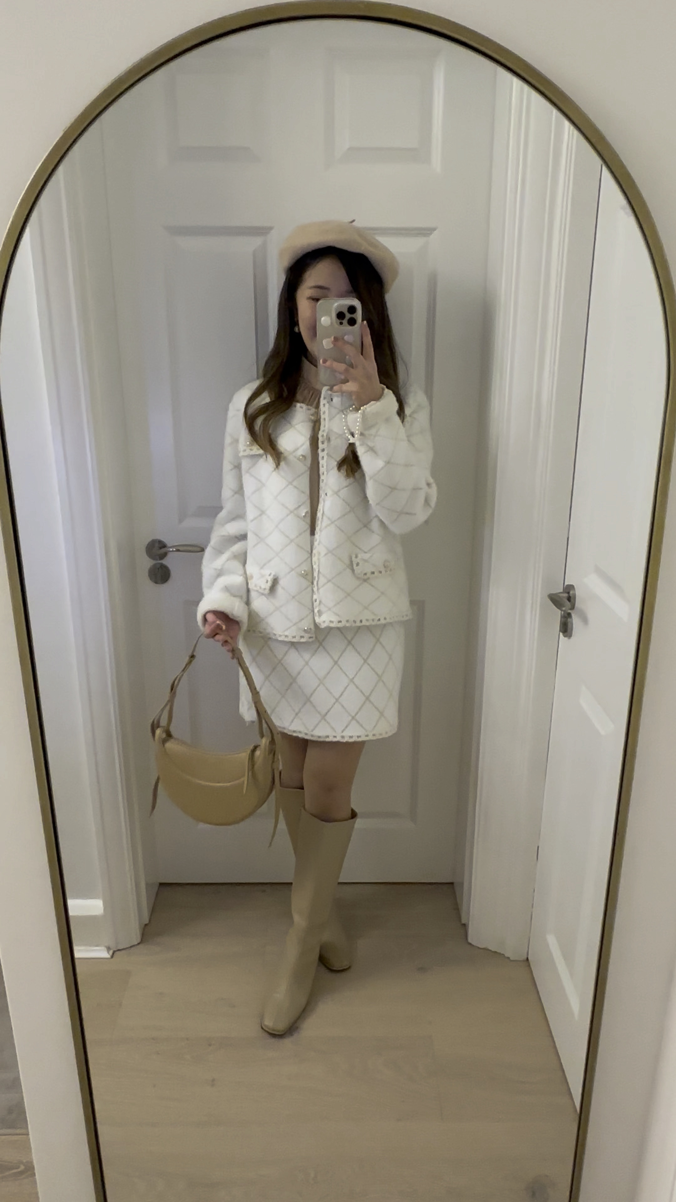 Rihoas cardigan set with beige accessories

Beige bag from Polene
Linked some similar ones

#LTKstyletip #LTKeurope #LTKfindsunder100
