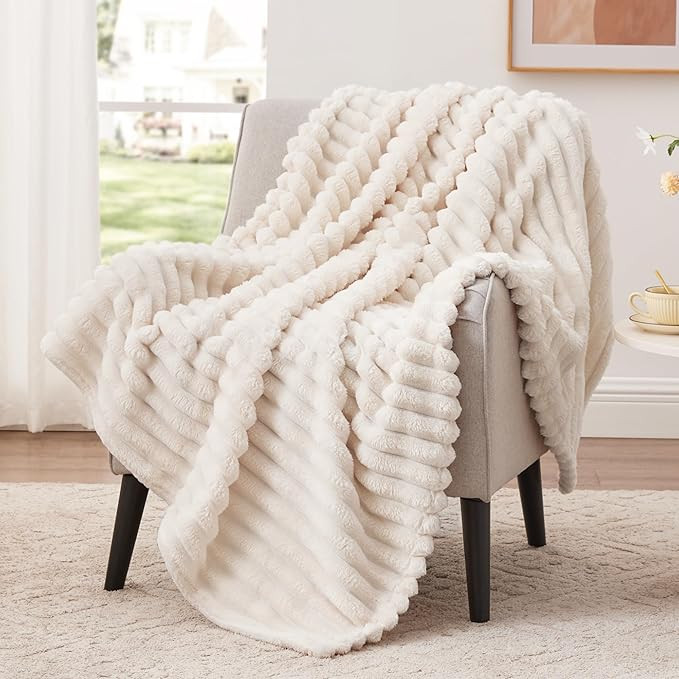 Fleece Blanket Twin Size for Couch or Bed - 3D Stripe Jacquard Decorative Blankets - Cozy Soft Li... | Amazon (US)