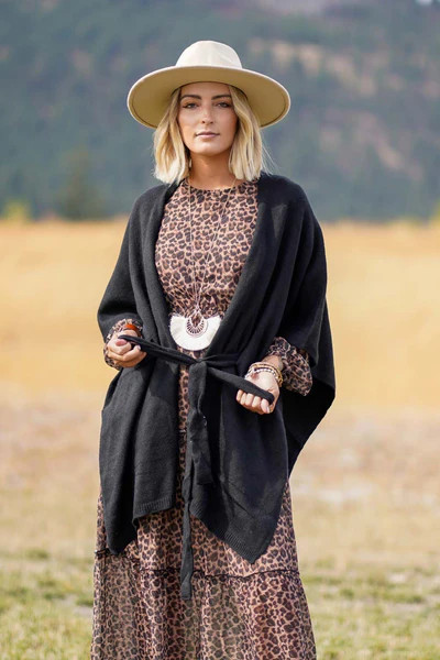 Jaylene Sweater Wrap Kimono - Black | Three Bird Nest