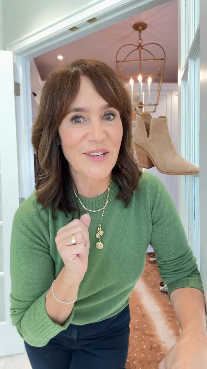 UPDATE YOUR BOOTS!!
Say goodbye to dated styles

There are only THREE boots you really need this fall!

STYLIST TIP: get your boots early in the season so you have a longer wearing season!

Fall boots, black boots

#LTKOver40 #LTKSeasonal #LTKShoeCrush