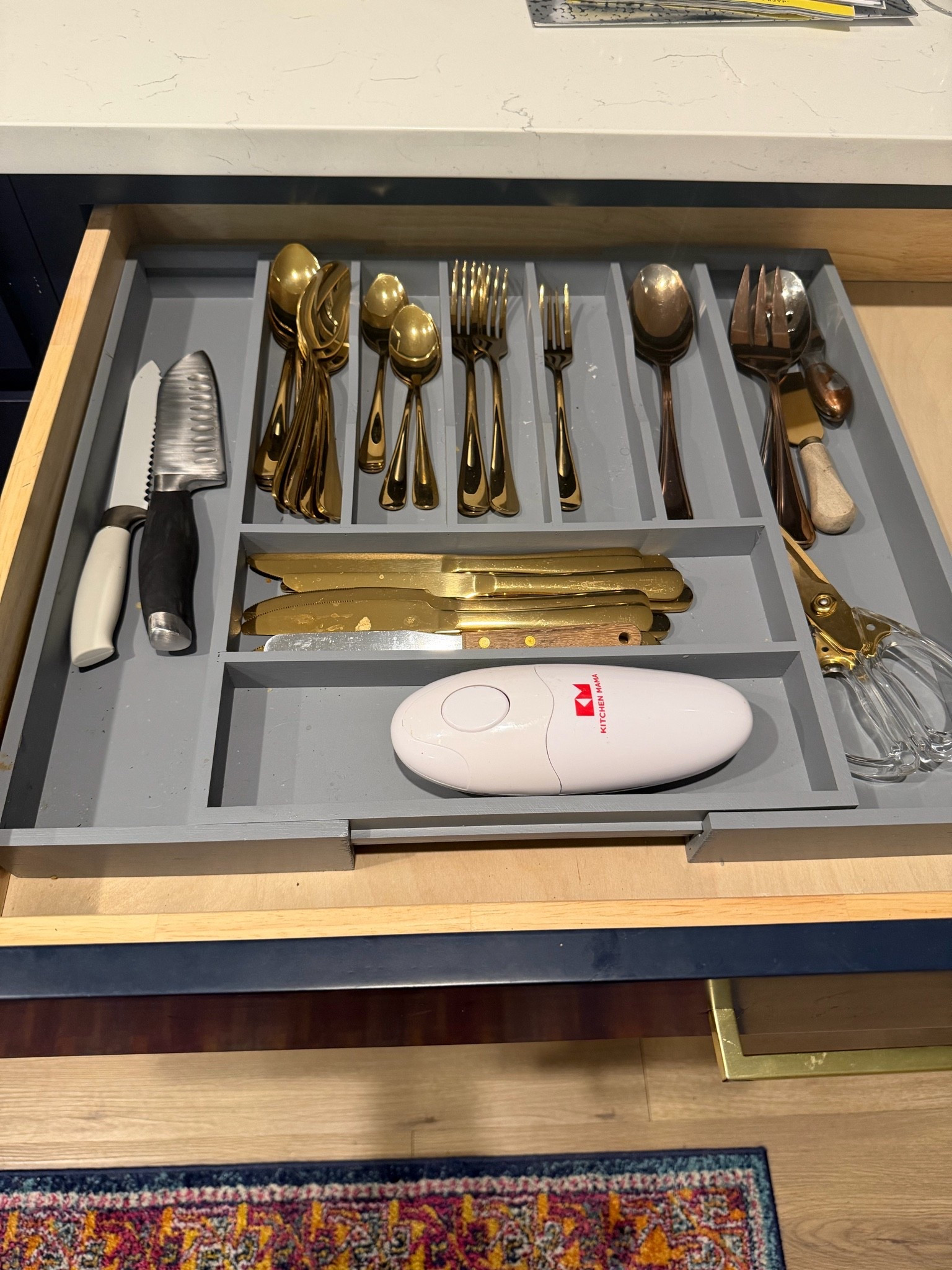 ,


As a 41-year-old mom of three, I know firsthand how important it is to keep things organized and make everyday life a little easier. I can confidently vouch for these 10 amazing home finds—they truly help streamline routines and bring a sense of order to the chaos! If you’re looking to simplify your home, these items are worth checking out.
