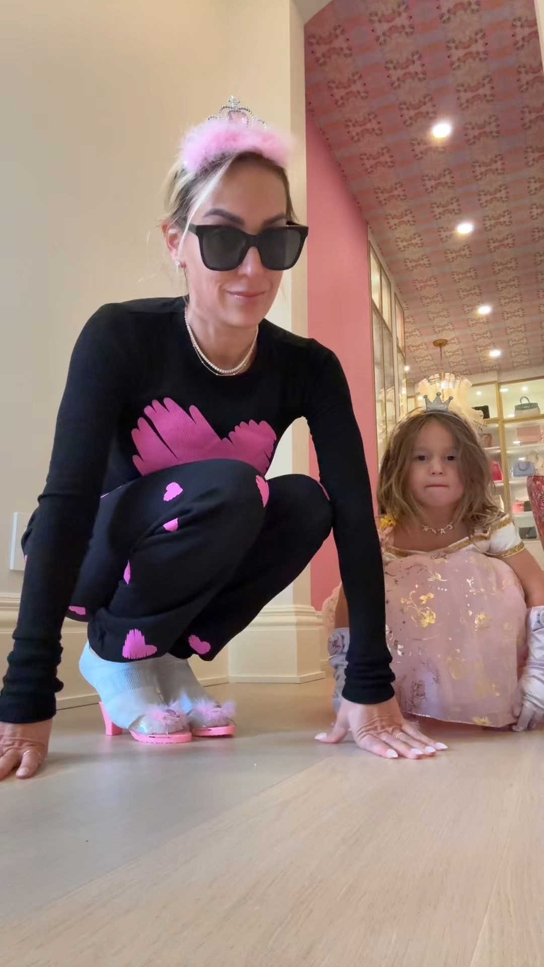 🩷 set 

#LTKValentine #LTKootd #LTKdayinmylife