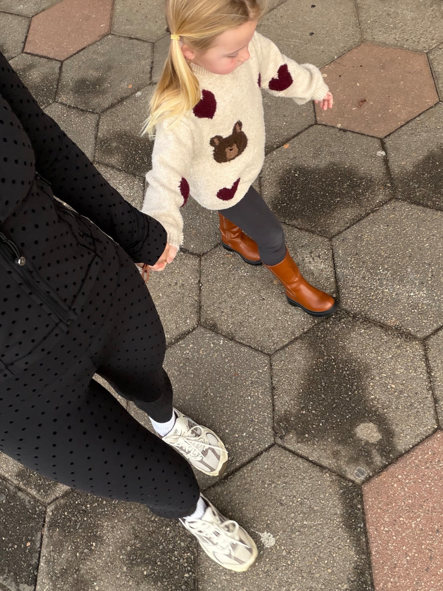 Leggings - 4
Jacket - 6