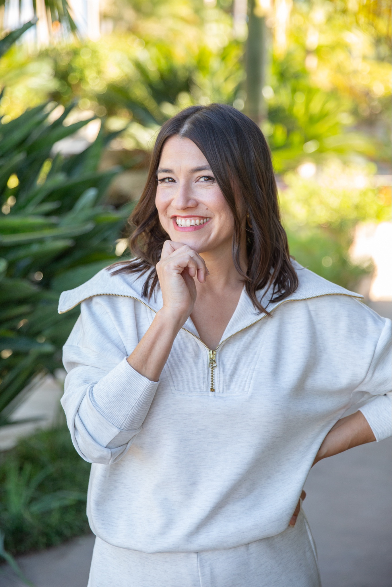 Cozy Lounge Set: super soft and yummy loungewear from @Bloomingdale’s #Bloomingdale’s #ad 

#LTKGiftGuide #LTKSeasonal #LTKHoliday
