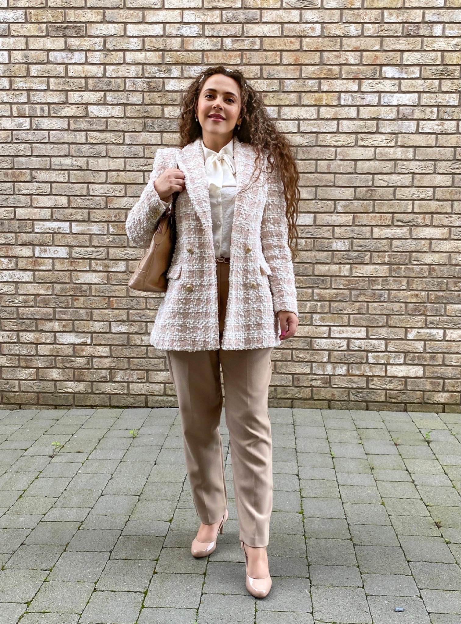 Shop my looks 🥰

Use my discount code VERA11 to save 10% off on VIVAIA  🫶🏻

#LTKGgift #runningheels #heelslovers #classyfashion #ukfashionblogger #elegantoutfit #timelessfashion #femininestyle #ootdgals #fashionblogger #stylingtips

#LTKSeasonal #LTKGiftGuide #LTKstyletip