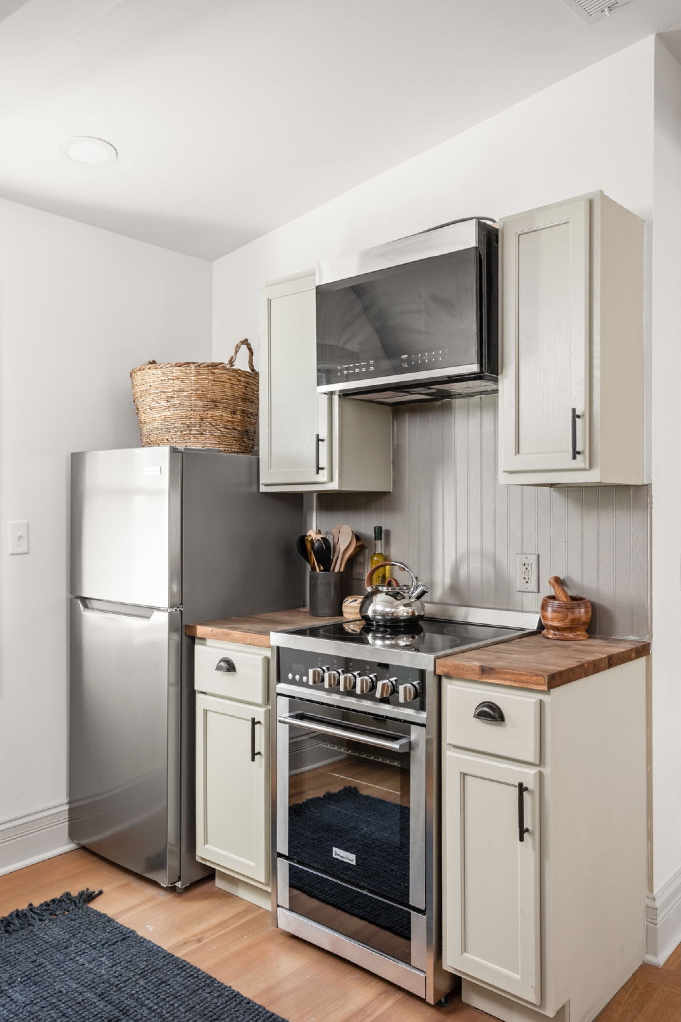 A cute, efficient kitchen!

#LTKhome