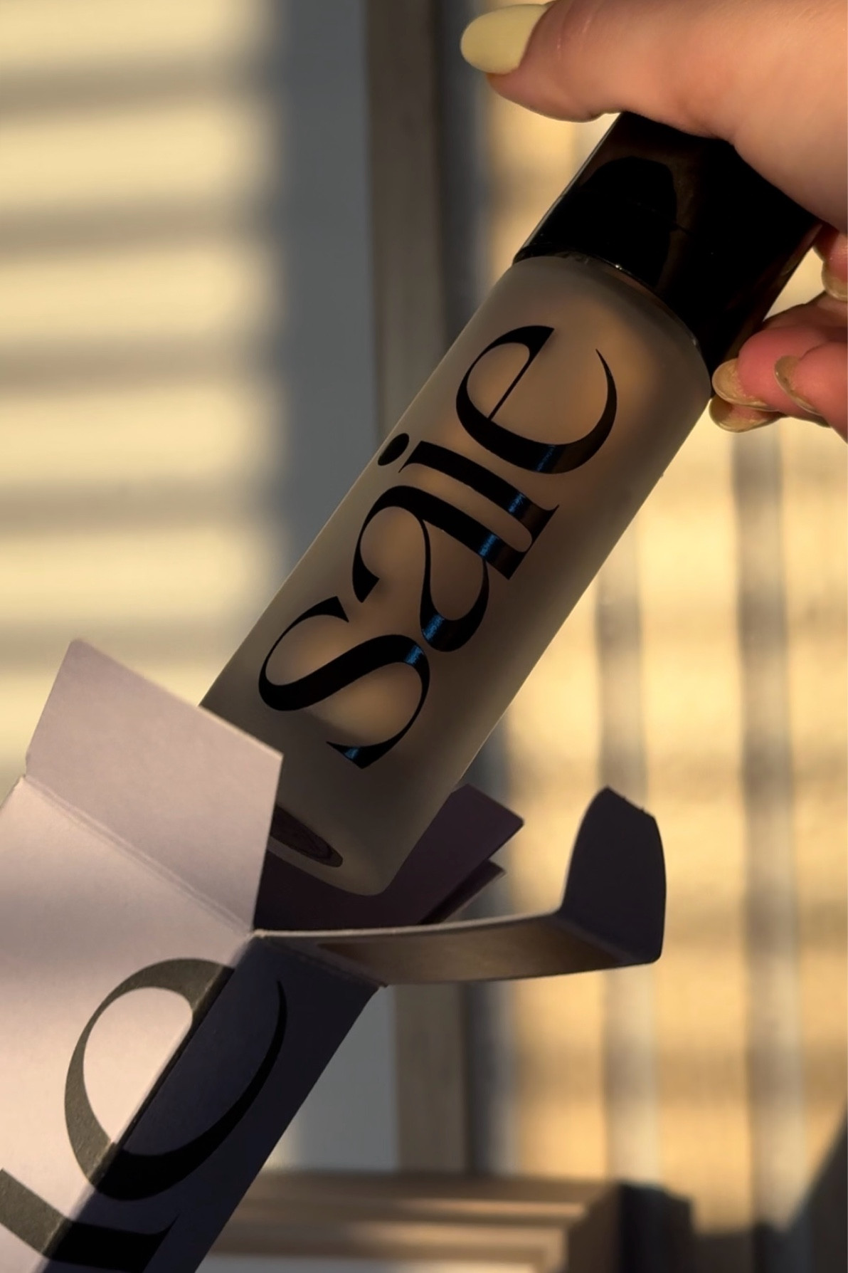 sunshine in a bottle ✨my go-to for glowy makeup! I love that it's not only ultra-light and super luminous, but also clean with the best ingredients for my skin 🫧

#LTKfindsunder50 #LTKbeauty