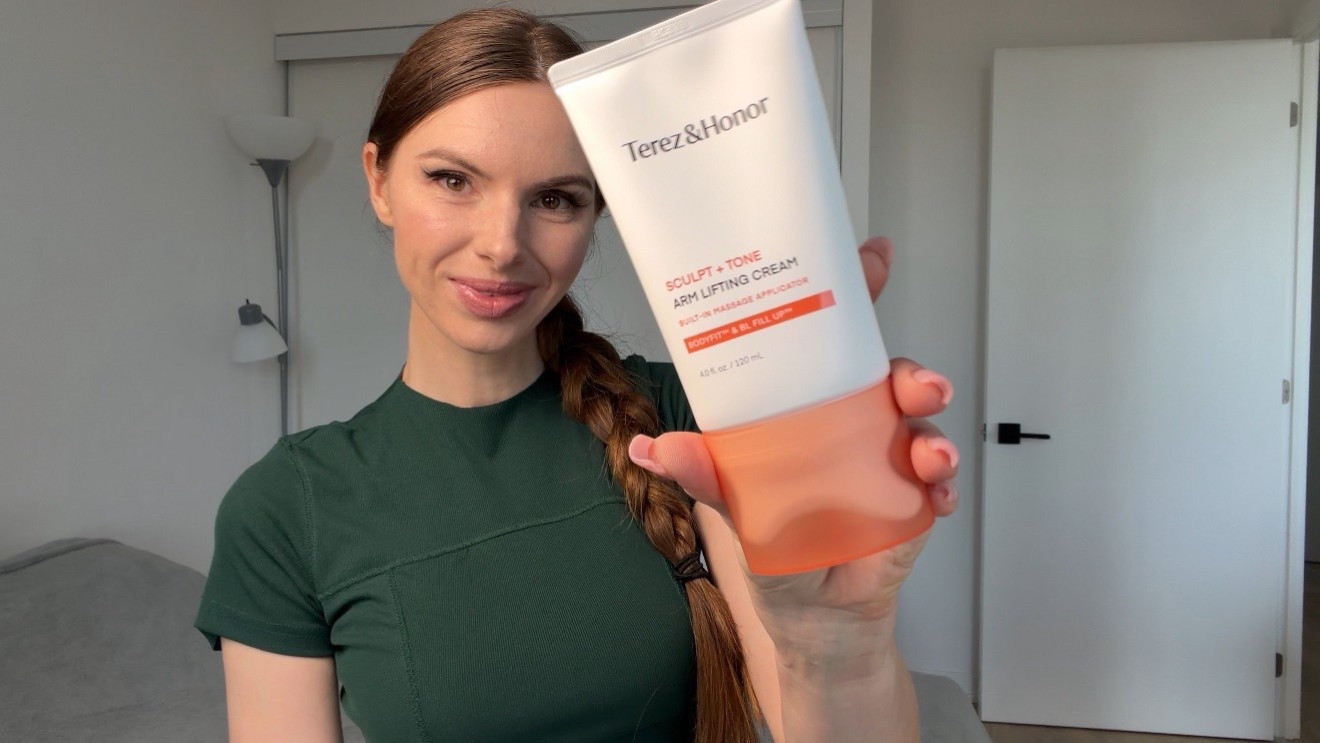 Testing TEREZ . HONOR Sculpt +  Korean Gua Sha Cream

Crepey arms? This arm cream with retinol, caffeine and collagen actually works — but only if you're consistent. Honest review after several weeks of use. Link in bio. #armcare #skincareover30 #firmingskincare #bodycare #skincaetips 

 #LTKmorningroutine #LTKselfcare #LTKBeauty