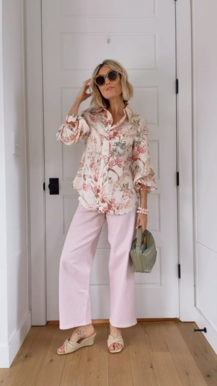 Such a fun statement look - this patterned blouse with these pink jeans! 😍 Love this for a girls brunch! Wearing XS/4!

Loverly Grey, spring outfit, brunch outfit, pink jeans, spring wedges, affordable outfits 

#LTKSeasonal