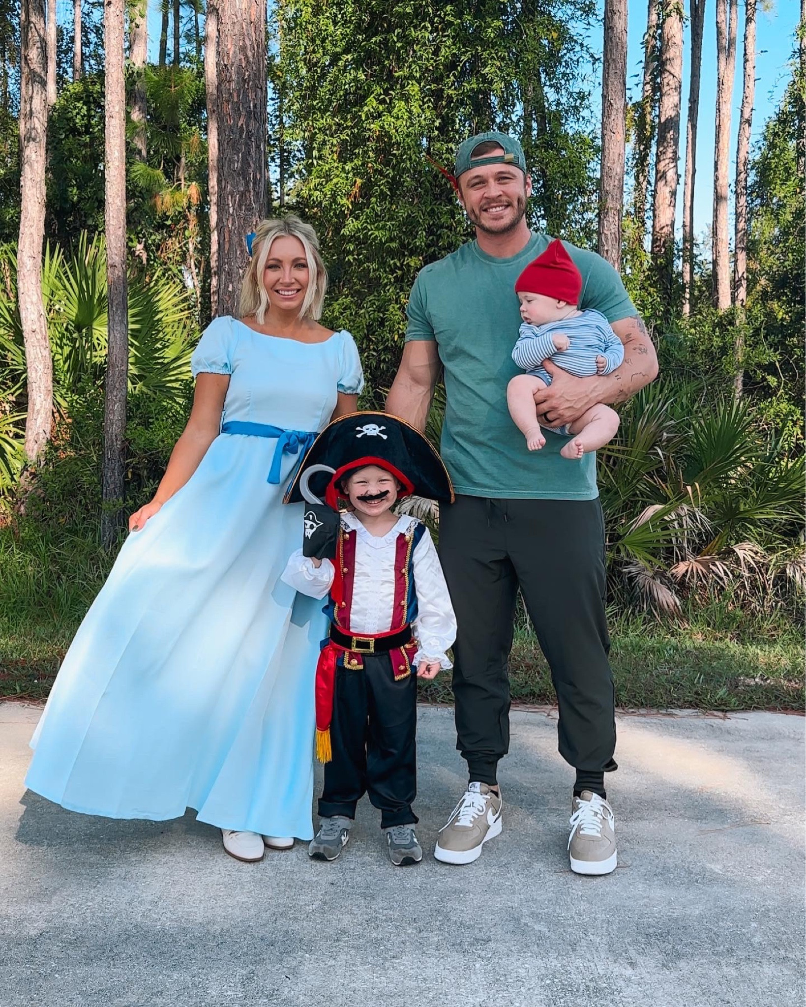 Amazon Halloween Family Costumes Peter Pan, Wendy, Hook, Smee

#LTKHalloween