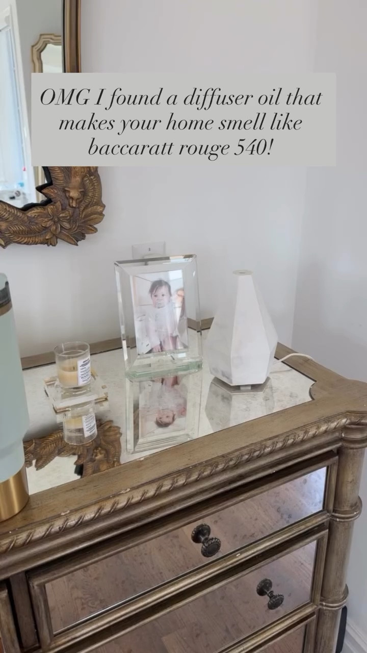 I found a diffuser oil that makes your home smell like baccarat rouge 540!!! 

Home finds, Best smelling home, Diffuser, Essential Oils, Baccarat Rouge, Emily Ann Gemma

#LTKHome