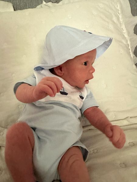 #ad
Darling Feltman Brothers onesie. Newborn size, cotton material with snap closure. Sailboat embroidery is my favorite. 
Sailboat hat 
Classic and New England style 

#LTKStyleTip #LTKFindsUnder50 #LTKBaby