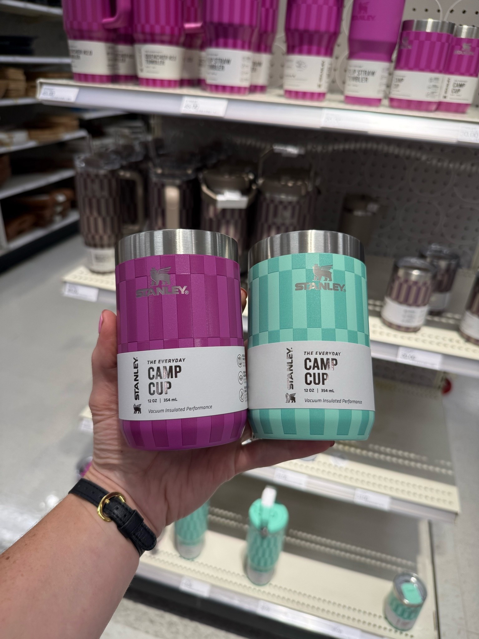 I can’t decide! I need both! 

These would make the best latte on the go cups!