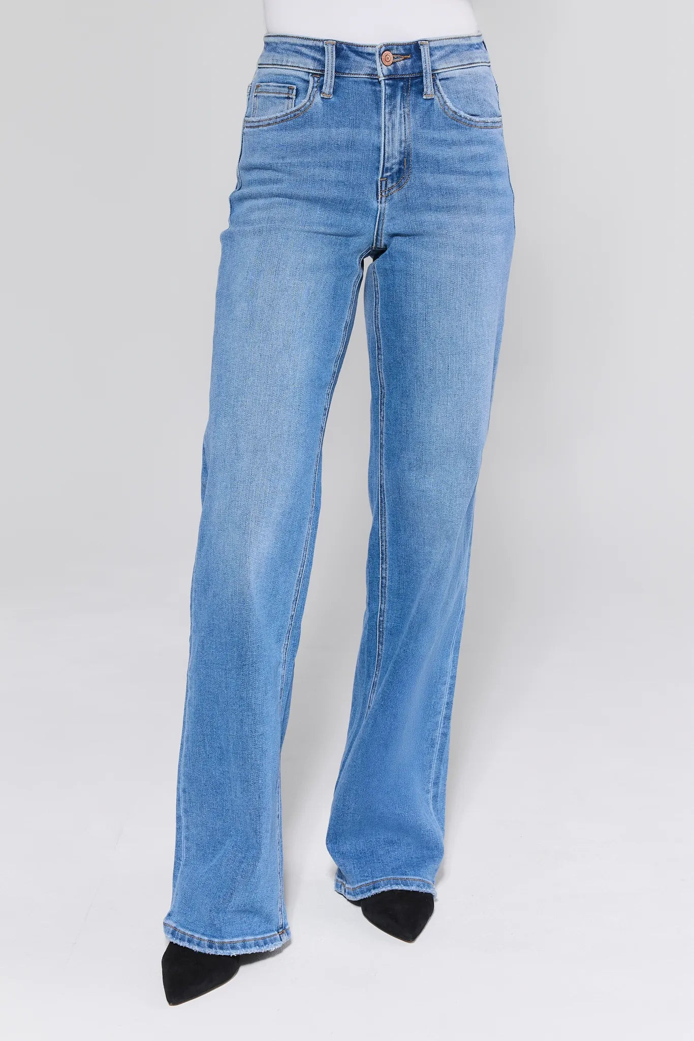 Brighton Medium Wash Straight Leg Jeans | Avara