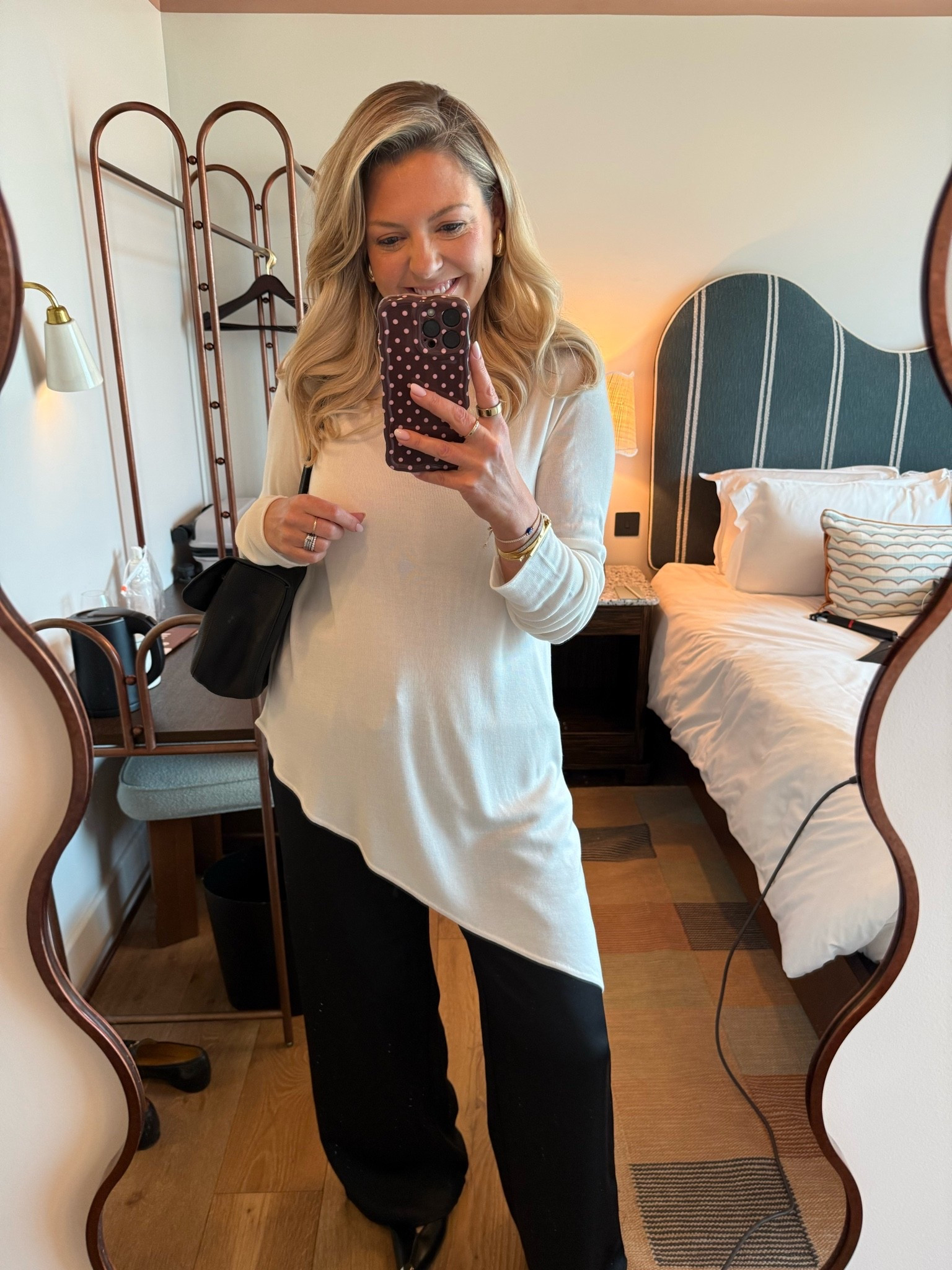 Zara asymmetric top

Satin trousers

#LTKuk #LTKspring #LTKsummer