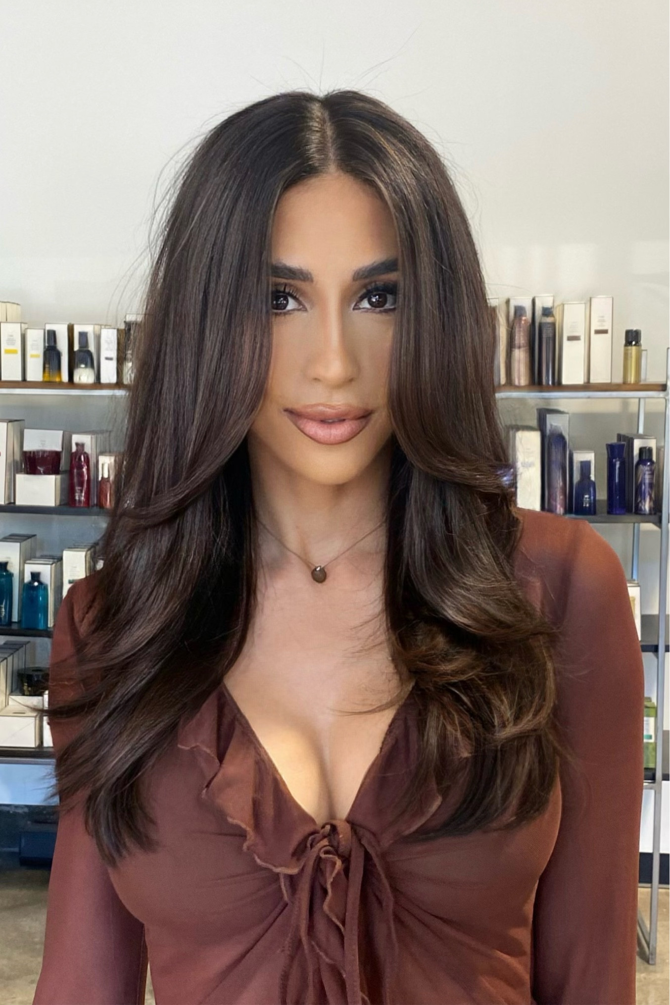 New hair #hair #blowout #meshtop #lybrelashes #ruffletop #haircare #hairdetox 