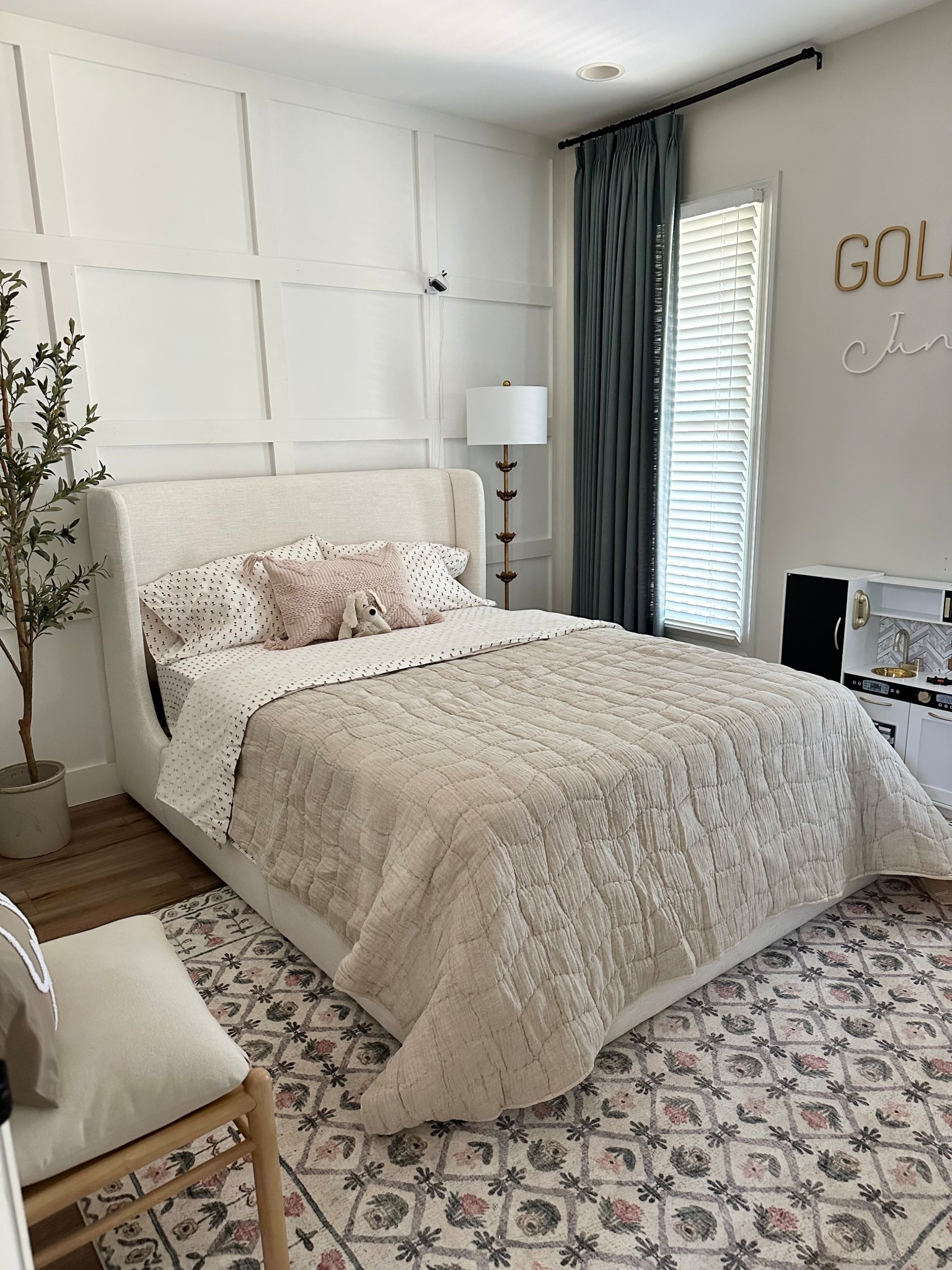 Updated big girl room! 
.
.


#LTKHome #LTKStyleTip #LTKKids