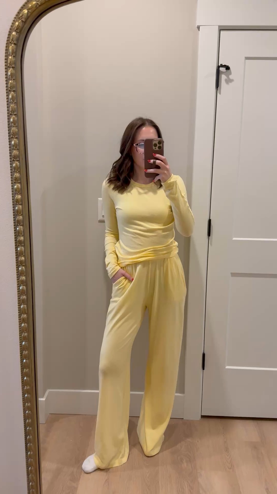 My favorite lounge set just dropped in some new colors! It’s the softest, comfiest set with stretchy pull on pants! Wearing size small in both pieces

Loungewear | matching set | yellow set | casual outfit | outfit inspo 

#LTKootd