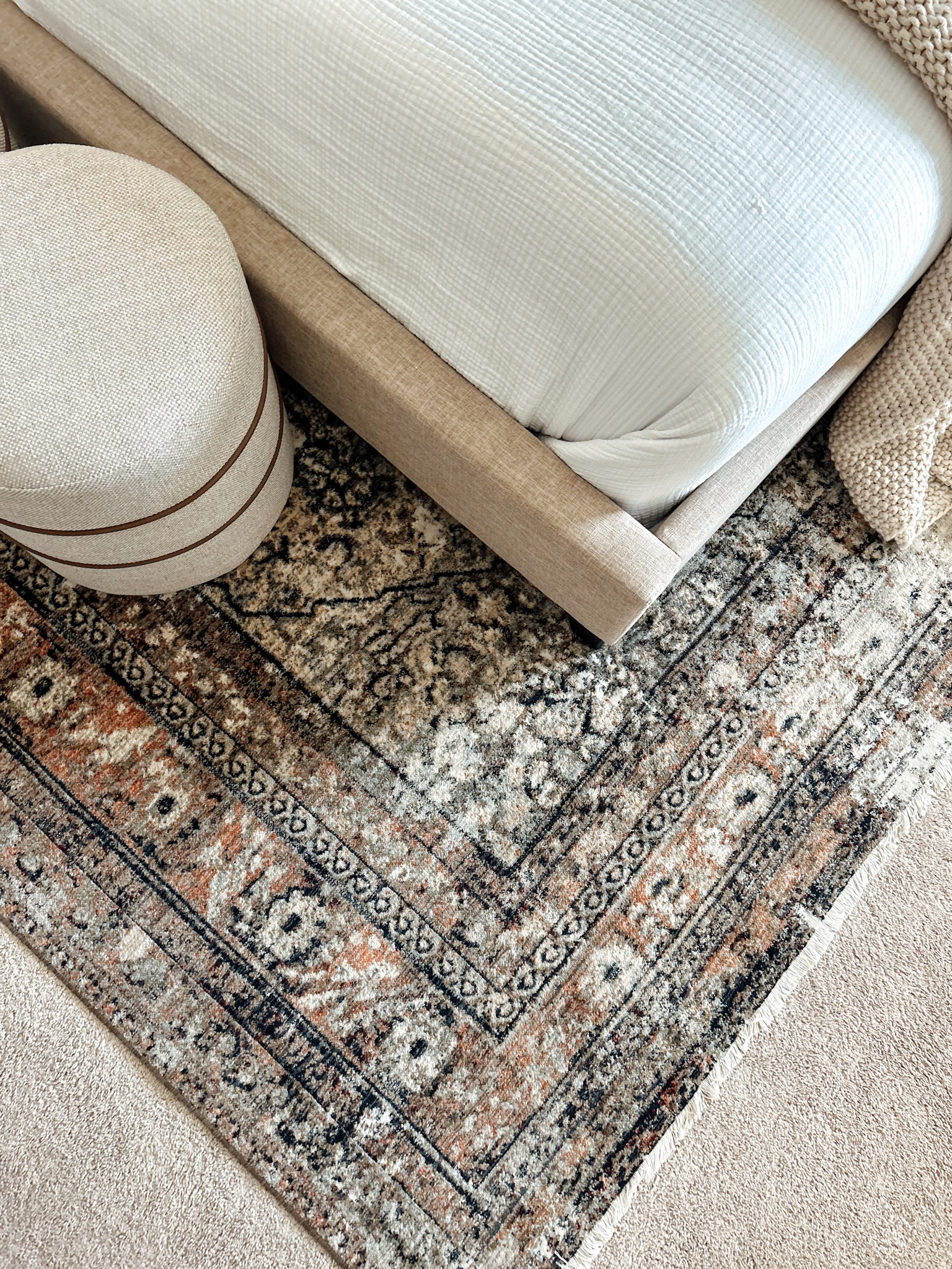 A rug is such a staple piece in every room. 🤍

#rugsusa 