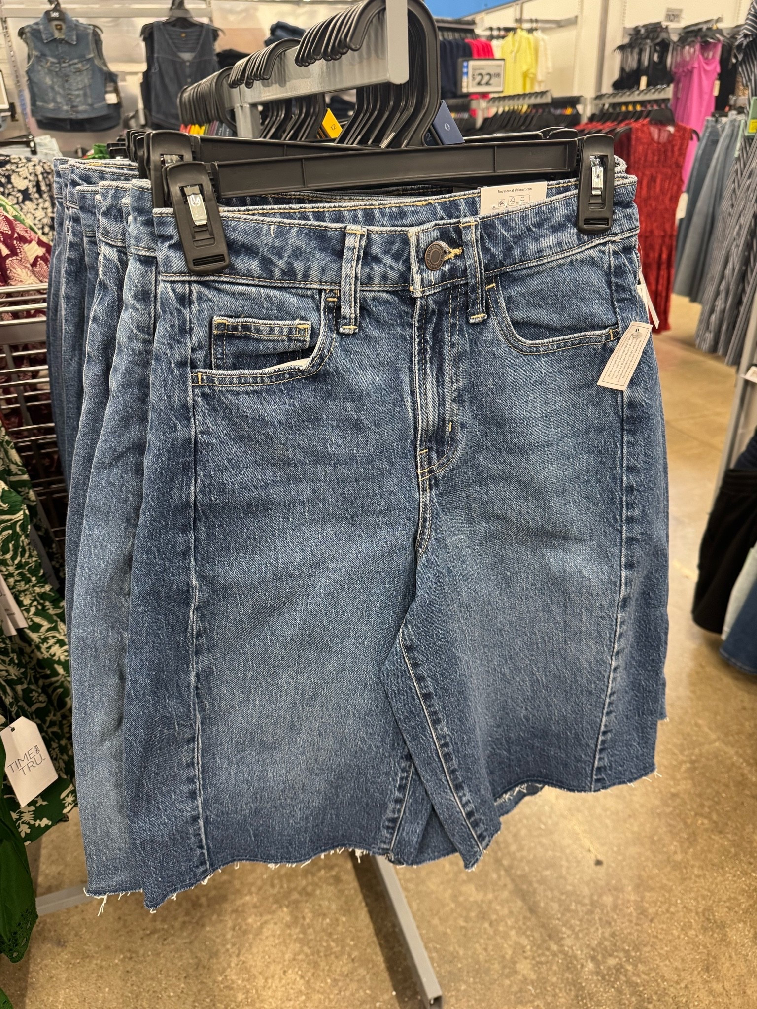 Walmart✨ Time and Tru Women's Barrel Bermuda Shorts, Sizes 0-20

#LTKSeasonal #LTKTravel #LTKootd