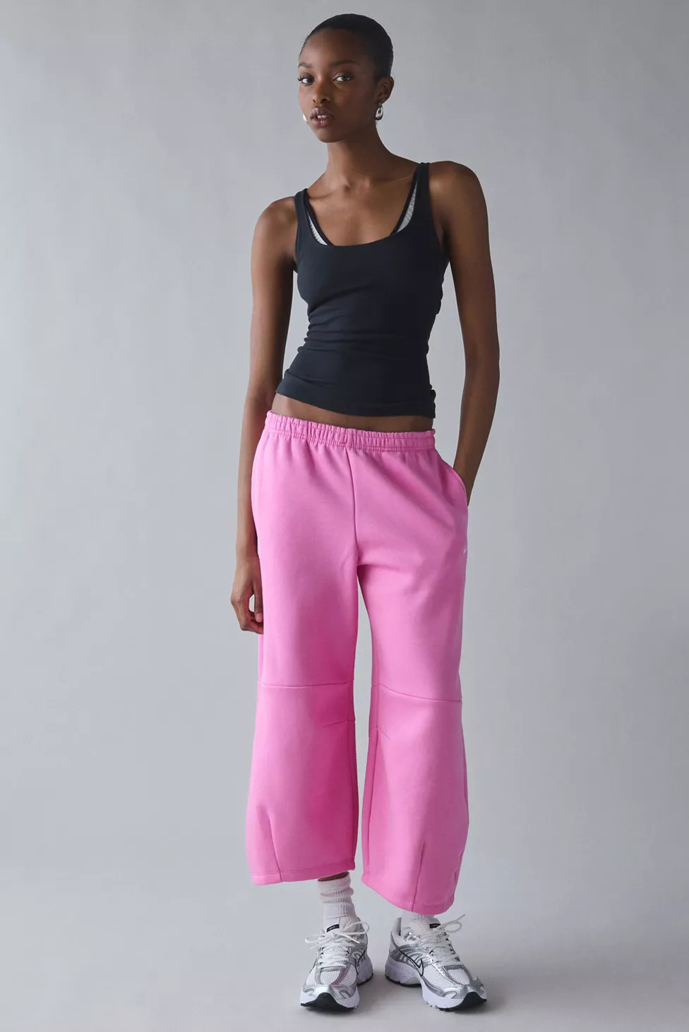 Nike Sportswear Phoenix Fleece Loose Mid-Rise Barrel Pant | Urban Outfitters (US and RoW)