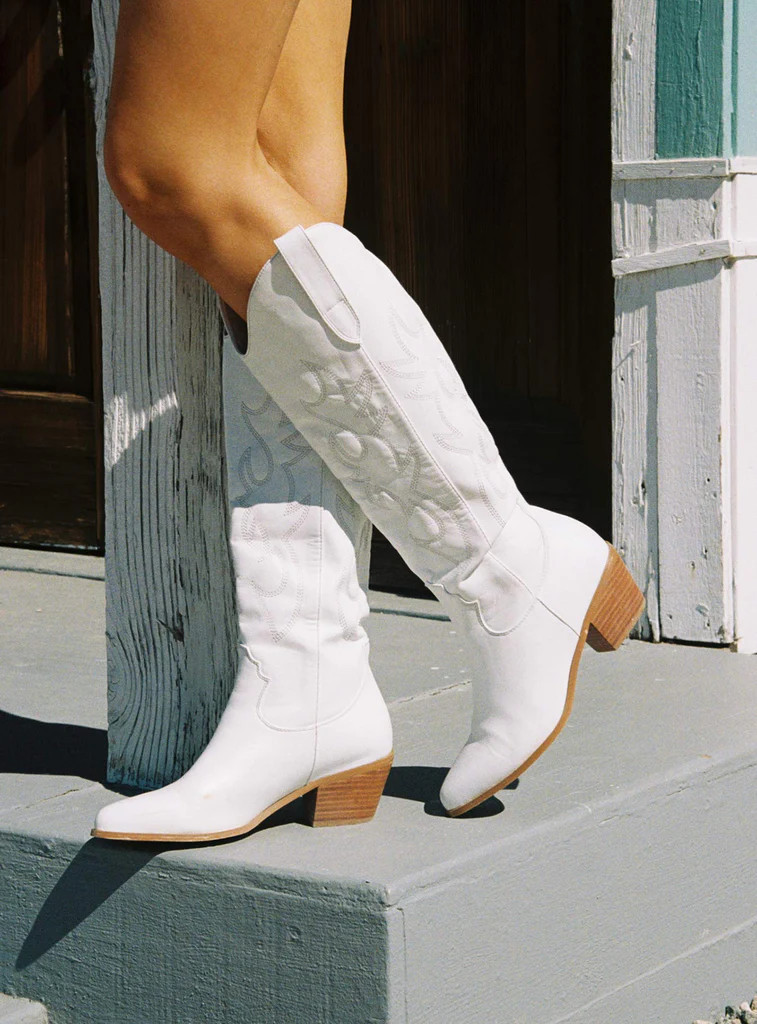 Billini Urson Boots White | Princess Polly AU