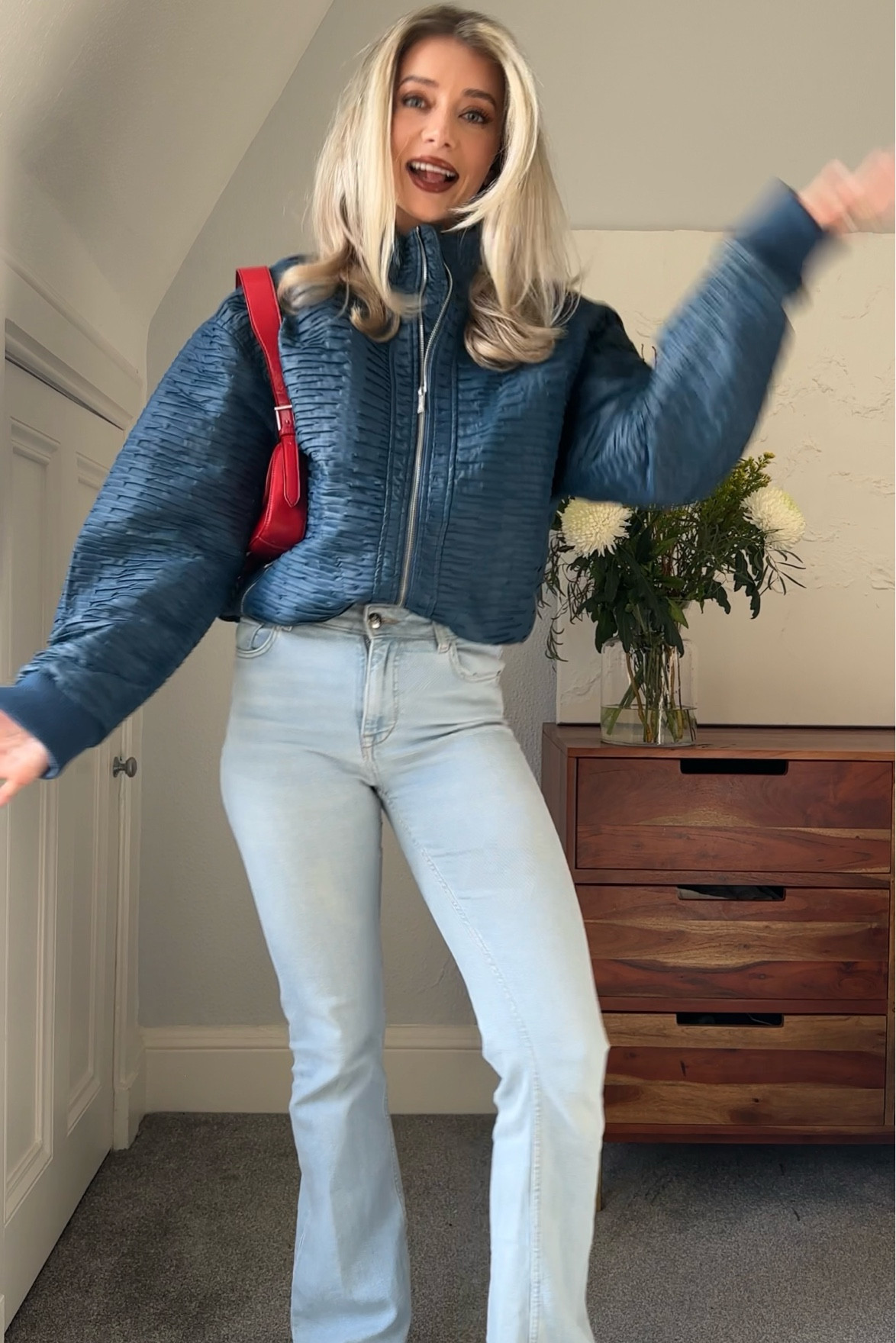Game day ready for the Guinness Six Nations! 🏉✨ Finding the perfect rugby outfit can be tricky, but I’ve put together a stylish and practical look that’s warm, comfortable, and effortlessly cool. Best part? Most of my pieces are thrifted, but I’ve linked similar alternatives so you can recreate this fit! 🤍

Think rugby chic, casual layering, and neutral staples that work on and off the pitch. Whether you’re cheering from the stands or the pub, this outfit is a winner! 

#SixNationsStyle #RugbyFashion #GameDayOutfit #RugbyOOTD #ThriftedFashion #LTKFinds #LTKStyling #GameDayLook #EffortlessStyle #WinterOutfits #RugbyWeekend #StadiumStyle

#LTKuk #LTKstyletip #LTKwinter