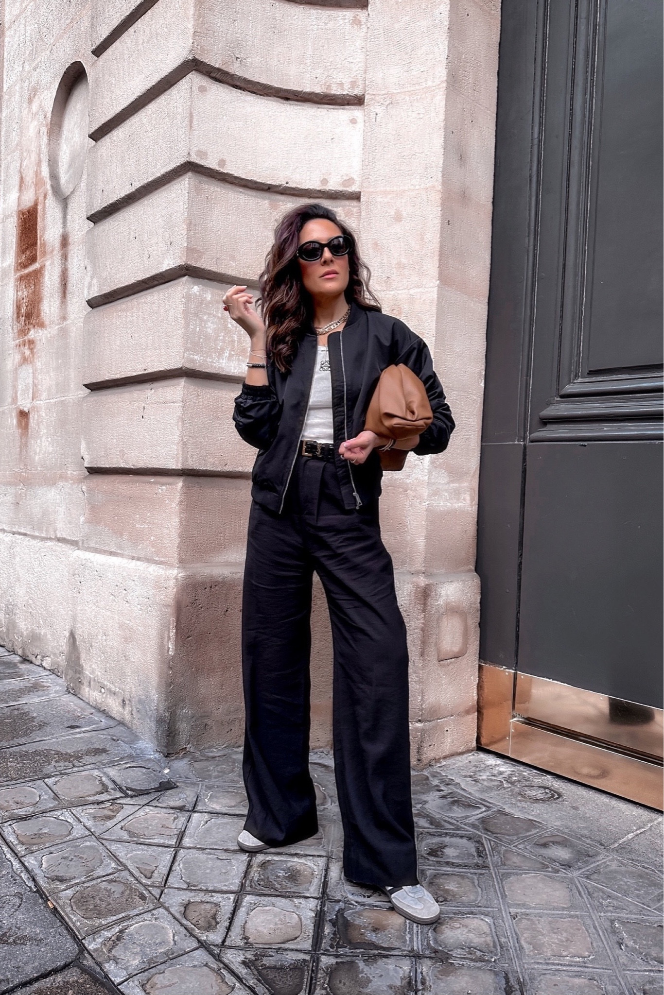 These pants are so versatile and worth investing in! Linking multiple options for bomber jackets! 
Pants XS 



Trousers, wide leg, pants, bomber jacket, sneakers, fall fashion, comfortable 

#LTKstyletip #LTKover40 #LTKSeasonal
