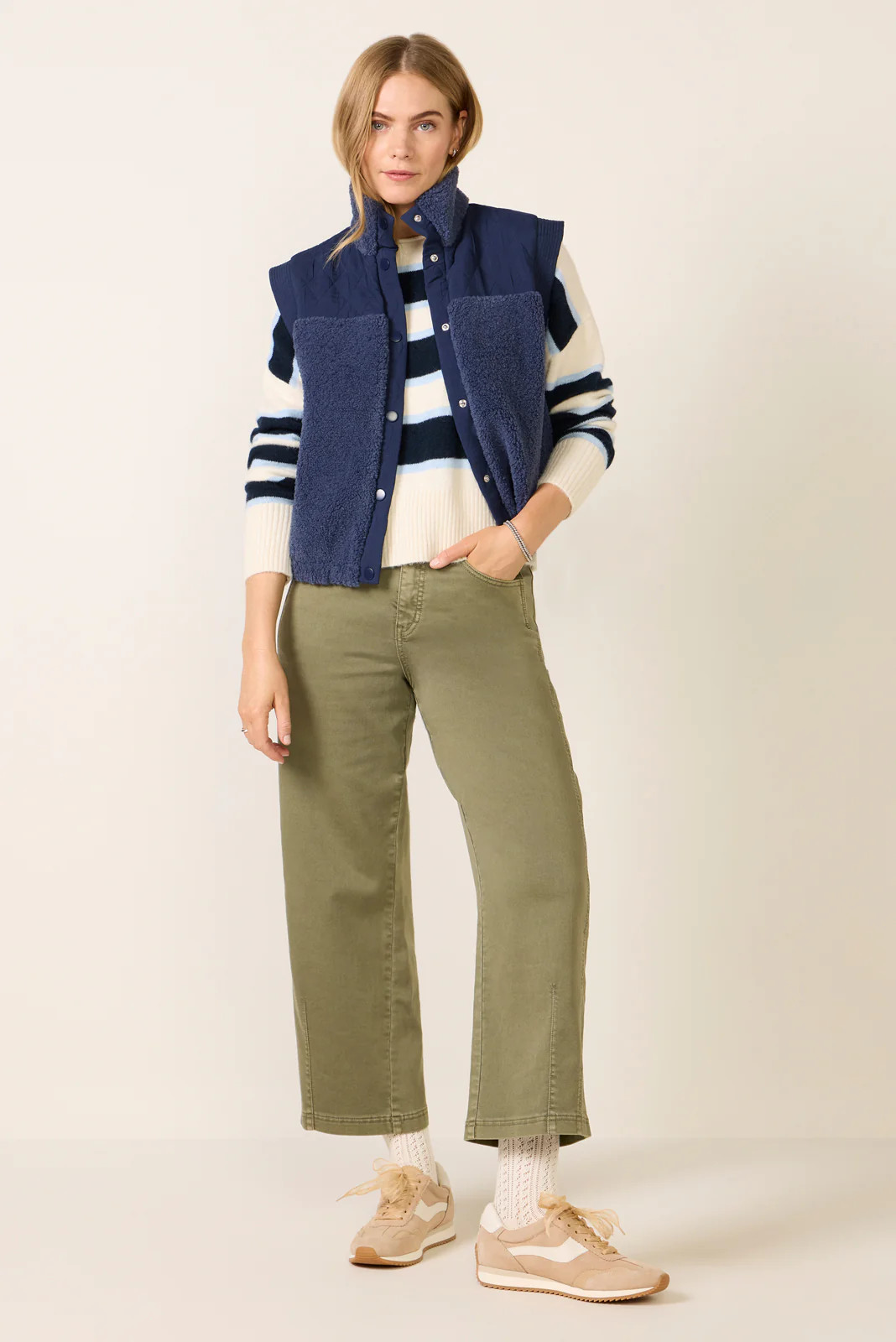 Stephanie Sherpa Vest | Evereve